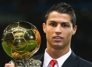 开云足球直播-2026世界杯C组关键战，意大利铁血横扫丹麦，姆巴佩独舞率队突围