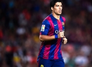 开云体育中国官网-卢卡库临阵定乾坤，捷克铁骑难阻非洲雄鹰振翅高飞